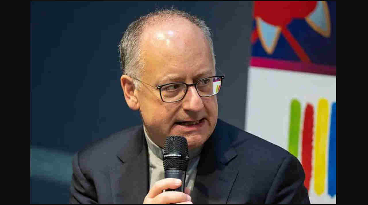 El jesuita Antonio Spadaro es subsecretario del Dicasterio para la Cultura y la Educación del Vaticano y una de las voces más influyentes en la comunicación y el pensamiento estratégico de la Santa Sede.